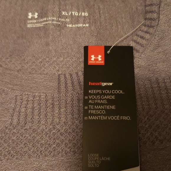 Grey heatgear shirt - Picture 3 of 4